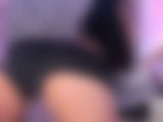 EMMAAA-STOONEE's Live Sex Cam Show