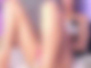 EMMAAA-STOONEE's Live Sex Cam Show