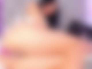 Live cam show with EMMAAA-STOONEE - Cute on nudelive.tv