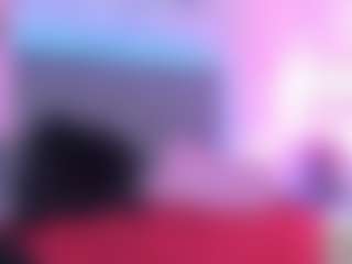 Live cam show with EMMAAA-STOONEE - Normal on livesuperchat.net