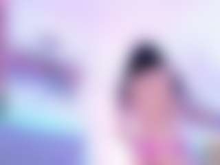 Live cam show with EMMAAA-STOONEE - Full Nudity on CamwithHer