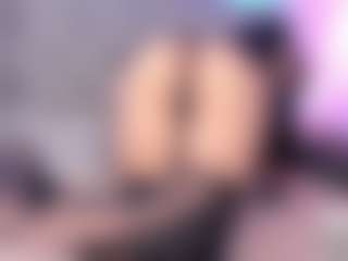 Live cam show with EMMAAA-STOONEE - Cute on madthumbs