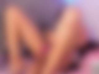 EMMAAA-STOONEE's Live Sex Cam Show