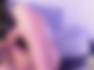Live cam show with EMMAAA-STOONEE - Skinny on Camsoda