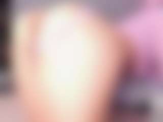 EMMAAA-STOONEE's Live Sex Cam Show