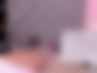 EMMAAA-STOONEE's Live Sex Cam Show