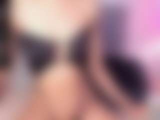 EMMAAA-STOONEE's Live Sex Cam Show