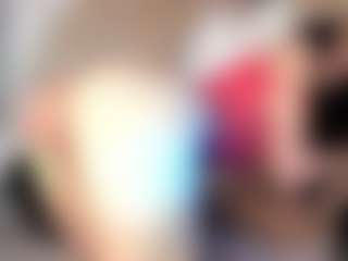 EMMAAA-STOONEE's Live Sex Cam Show
