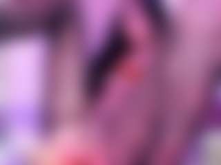 Live cam show with EMMAAA-STOONEE - Amateur Brown Hair on Camsoda
