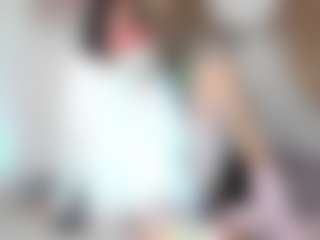 EMMAAA-STOONEE's Live Sex Cam Show