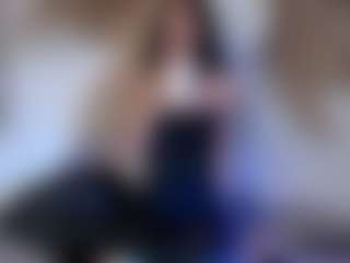 EMMAAA-STOONEE's Live Sex Cam Show