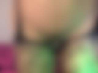 EMMAAA-STOONEE's Live Sex Cam Show