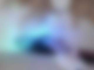 Spettacolo in cam dal vivo con EMMAAA-STOONEE - Cute su Camsoda