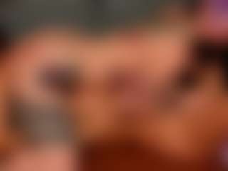 Live cam show with JadeHeaven - Fingering on Milf Play