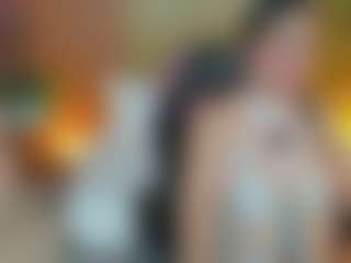 Live cam show with nahia-13 - Moaning on Gym Cam Girls