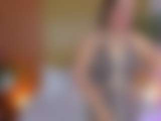 Live cam show with nahia-13 - Moaning on Camsoda