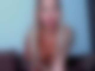 ElsaBby's Live Sex Cam Show