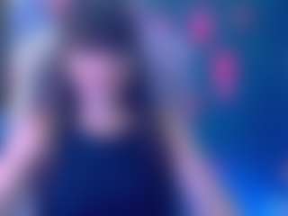 Live cam show with LeylaSweet - Skinny MILF on Streamer API