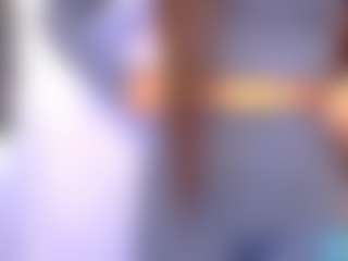 Live cam show with LeylaSweet - Petite MILF on Hubzter Live