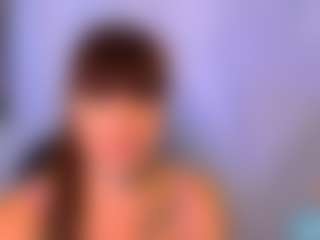 Live cam show with LeylaSweet - Moaning on milfzrlive.com
