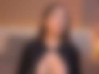 Live cam show with Johana Fox - Average on parknlotfishbdy
