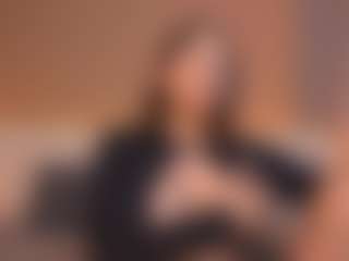 Live cam show with Johana Fox - Average on pussylord.com