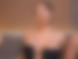 Live cam show with Johana Fox - Average on sexytreat.net