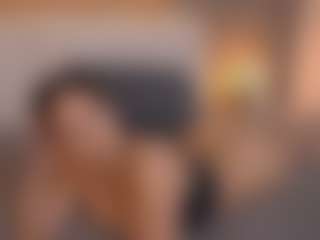 Live cam show with Johana Fox - Brown Eyes on Camsoda