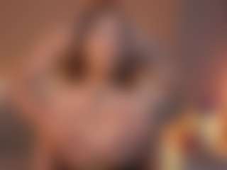 Live cam show with Johana Fox - Shaved Pussy on camwithhim.com