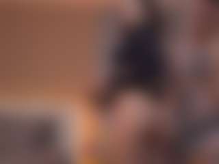 Live cam show with Johana Fox - Blowjob on boobsie.com
