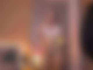 Live cam show with Johana Fox - BBW on https://playwithruby.com