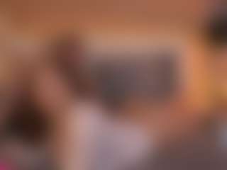 Live cam show with Johana Fox - Spank on SinfulBabes