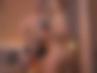 Live cam show with Johana Fox - Dirty on Camsoda