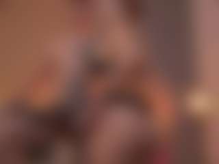 Live cam show with Johana Fox - Tease on Camsoda