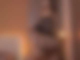 Live cam show with Johana Fox - Moaning on Latina Girls