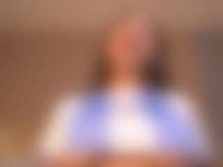 Live cam show with Johana Fox - Moaning on dropp.cam