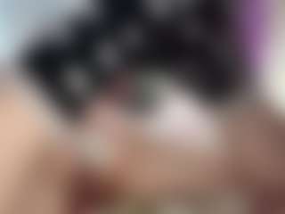 Live cam show with TeresaH2011 - Brown Hair on Free Soda