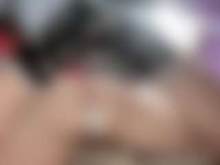 Live cam show with TeresaH2011 - MILF on googirlz