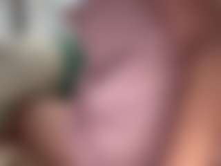 Live cam show with TeresaH2011 - Blue Eyes on Uber Horny