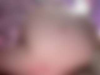 TeresaH2011 MILF webcam performer live streaming