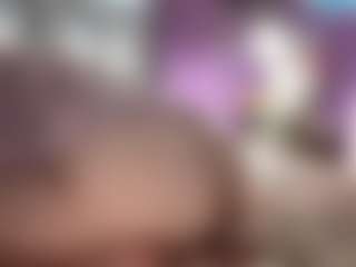 Live cam show with TeresaH2011 - Brown Hair MILF on PervPlay.com