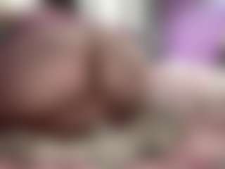 Live cam show with TeresaH2011 - Big Tits Brown Hair on Mixed Magazine Live