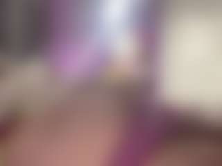 Live cam show with TeresaH2011 - Butt Plug on Camsoda
