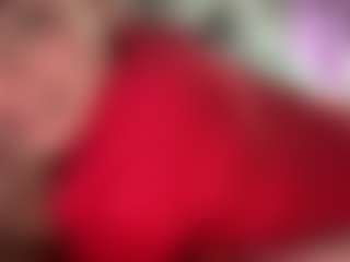 Live cam show with TeresaH2011 - Amateur MILF on xDating