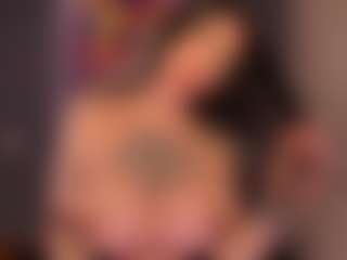 Dinaoneg's Live Sex Cam Show