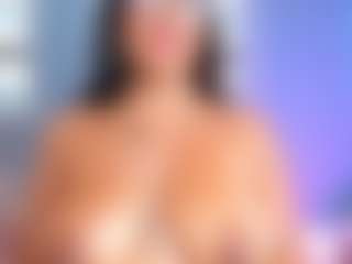 Isa's Live Sex Cam Show