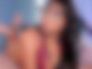 Isa's Live Sex Cam Show