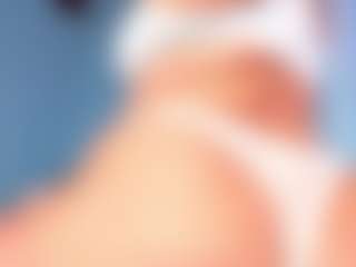 Isa's Live Sex Cam Show