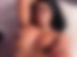 Live cam show with Isa - Ebony on CamSextacy | colombia