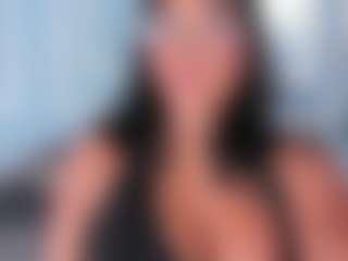 Isa's Live Sex Cam Show